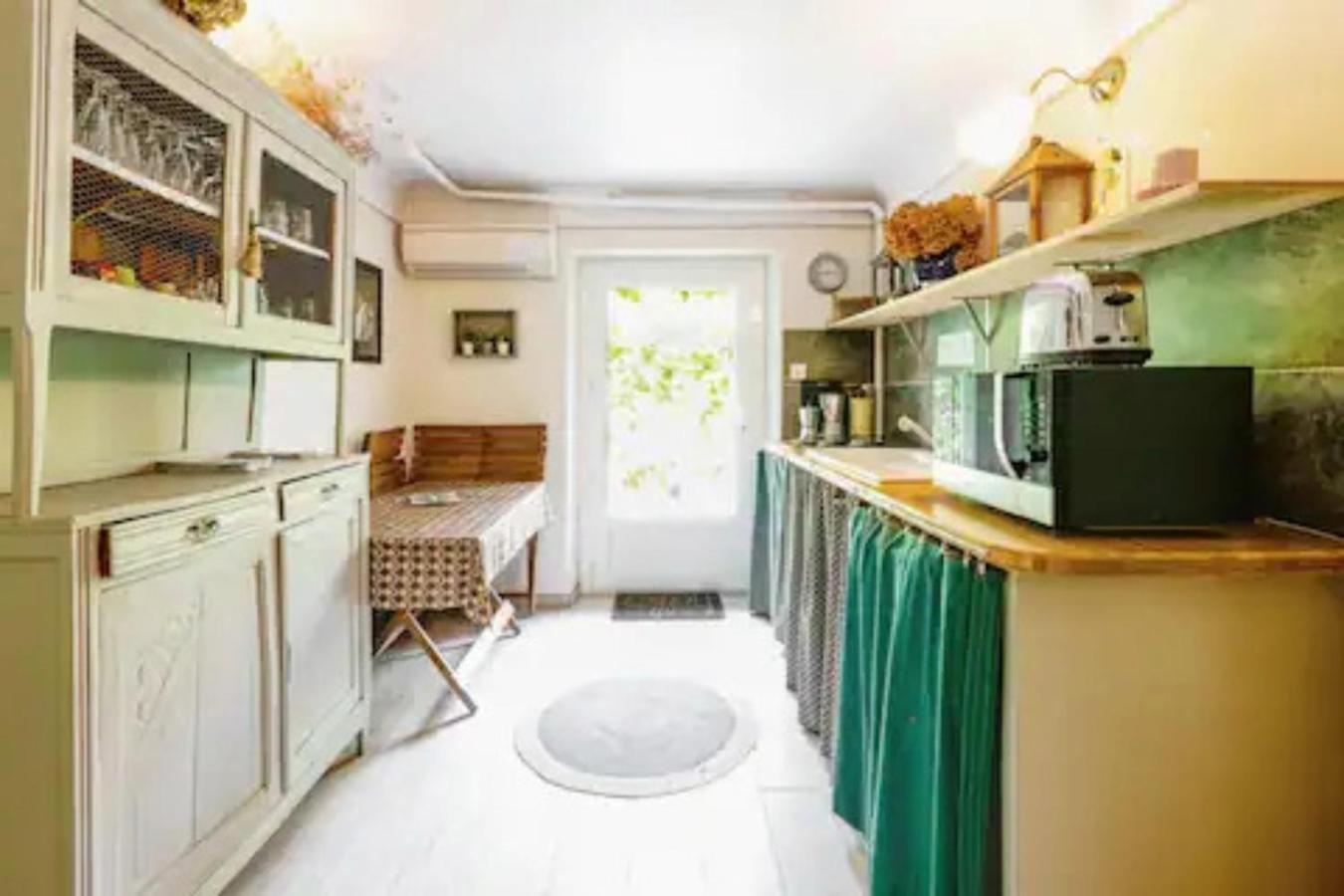 Appartement Complet Ou 2 Chambres De Charme En Centre-Ville Arles Eksteriør billede