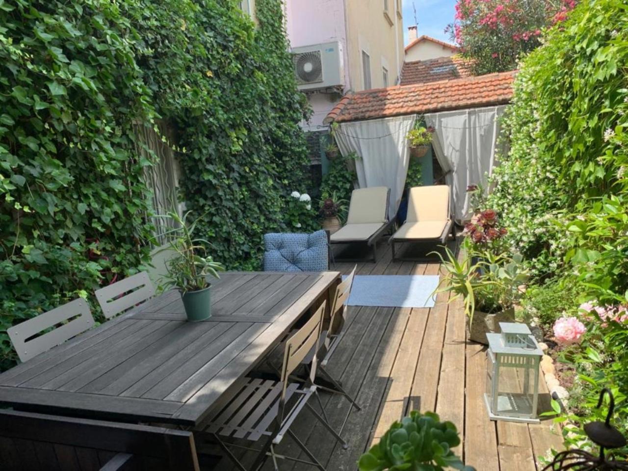 Appartement Complet Ou 2 Chambres De Charme En Centre-Ville Arles Eksteriør billede