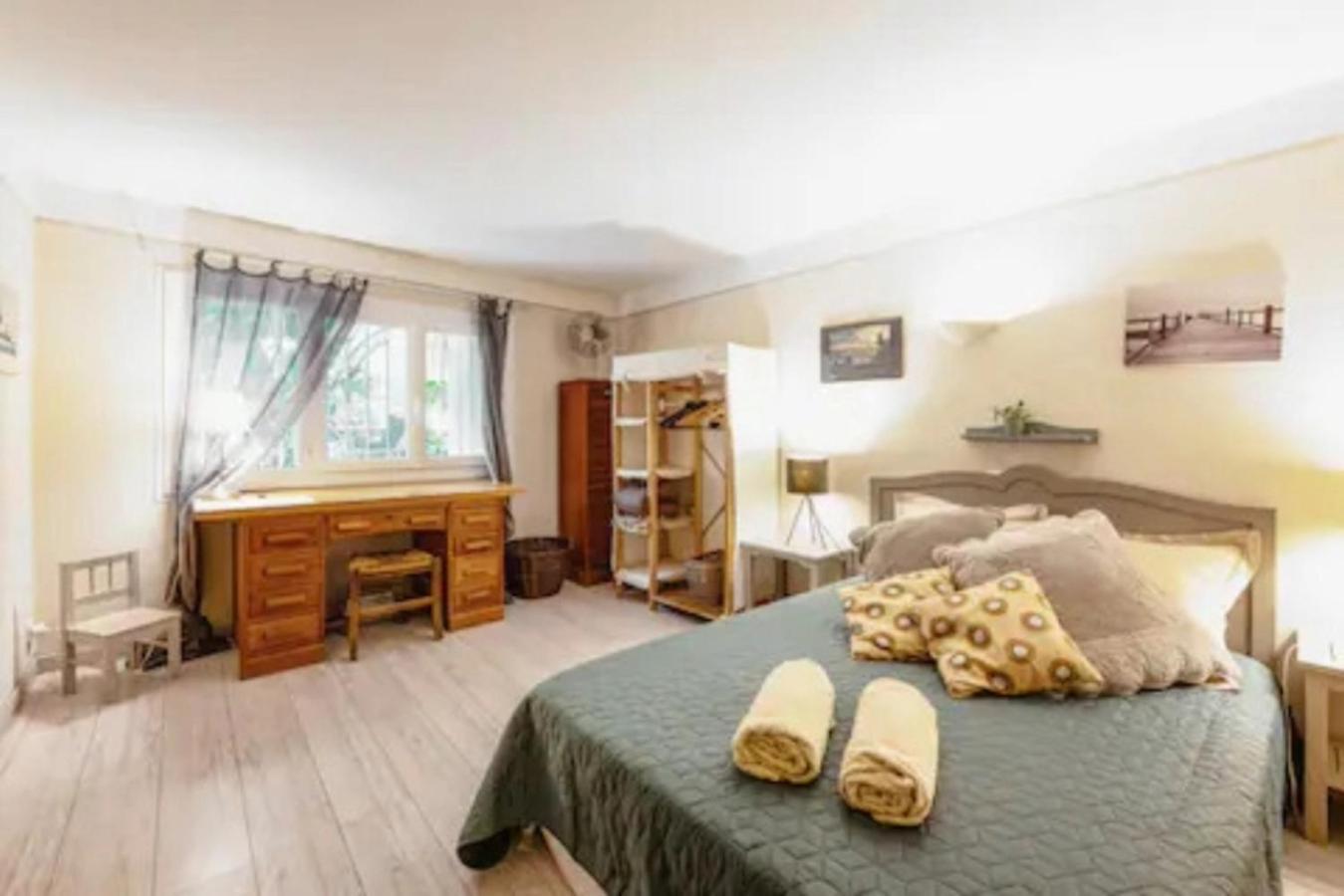 Appartement Complet Ou 2 Chambres De Charme En Centre-Ville Arles Eksteriør billede