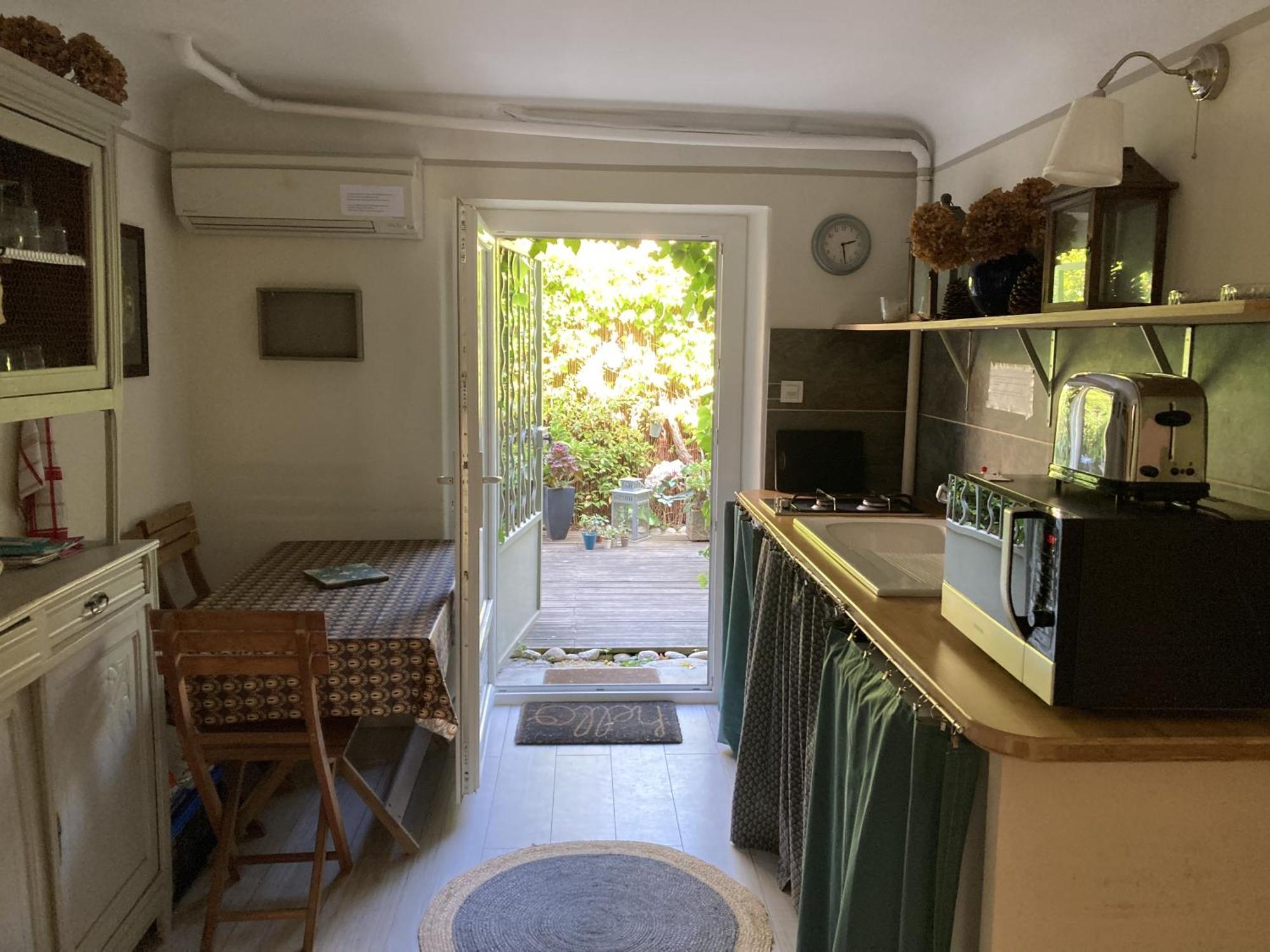 Appartement Complet Ou 2 Chambres De Charme En Centre-Ville Arles Eksteriør billede