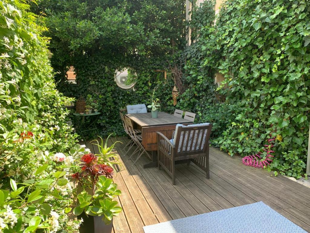 Appartement Complet Ou 2 Chambres De Charme En Centre-Ville Arles Eksteriør billede